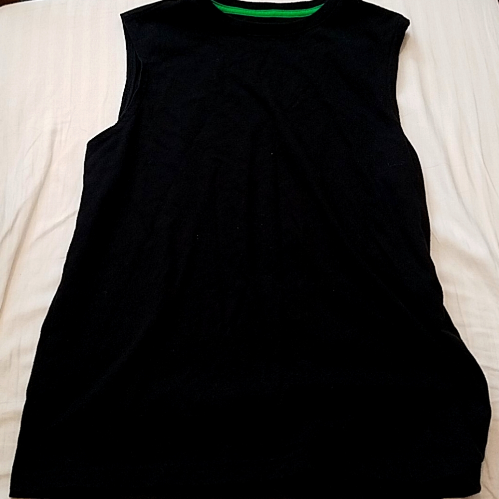 Boys sleeveless black shirt